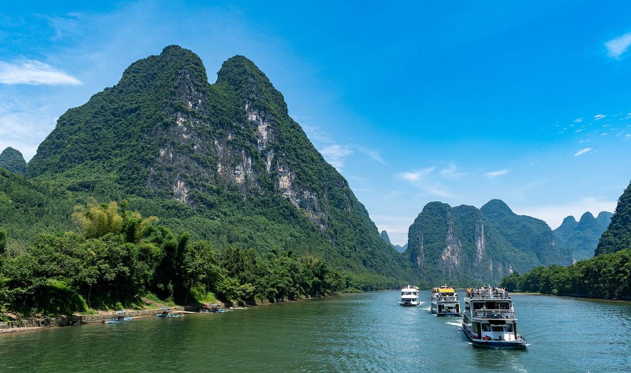 Trains, Buses & Ferries in Asia